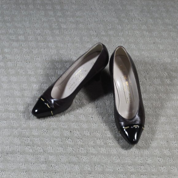 Bruno Magli Size 5B Brown with Black Toe 3" Heels - Picture 1 of 6